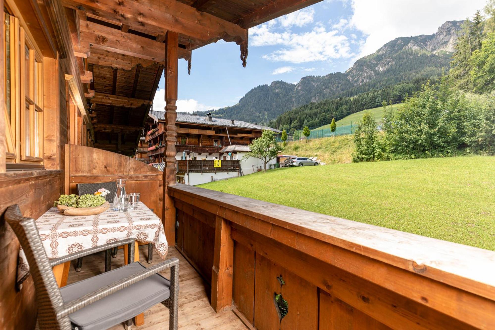 Gaestehaus Gratlspitz Alpbach Room photo